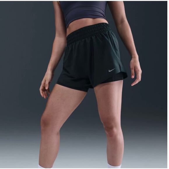 Nike Women's One Dri-FIT High-Waisted 3" 2-in-1 Shorts Size 2X - Picture 1 of 7